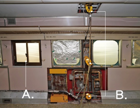 A.	可開窗窗戶 B.超音波探測器